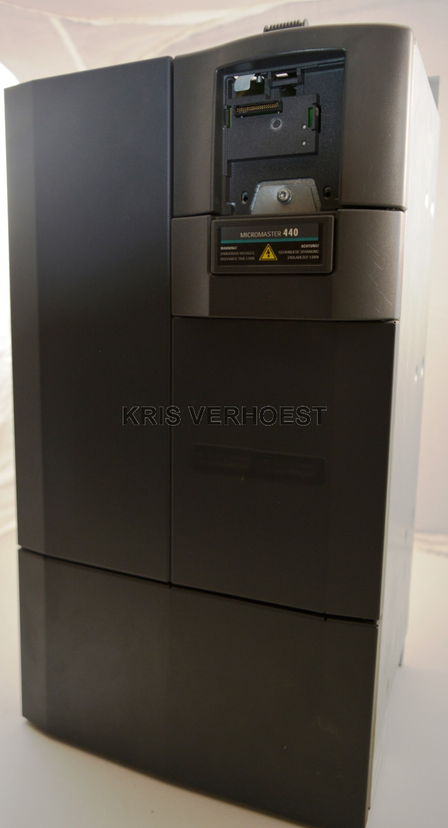 Siemens 6SE6440-2AD32-2DA1 (USED)