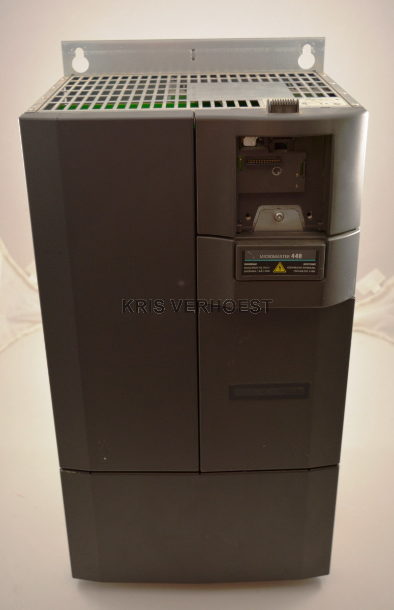 Siemens 6SE6440-2UD32-2DA1 (USED)
