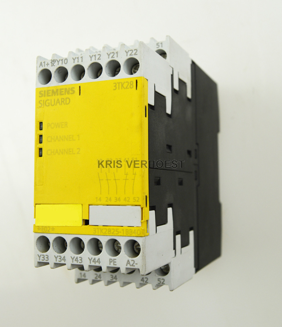 Siemens 3TK2825-1BB40 (USED)