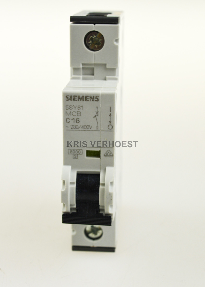 Siemens 5SY6116-7 (NEW)