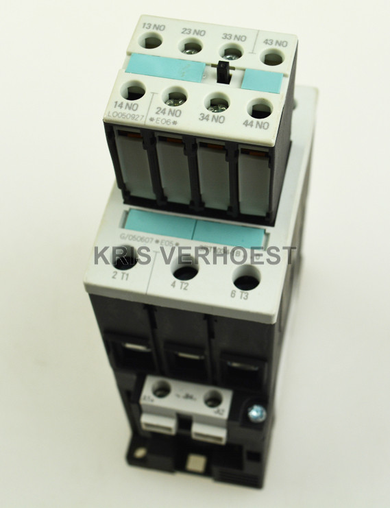 Siemens 3RT1034-1BB40 (USED)
