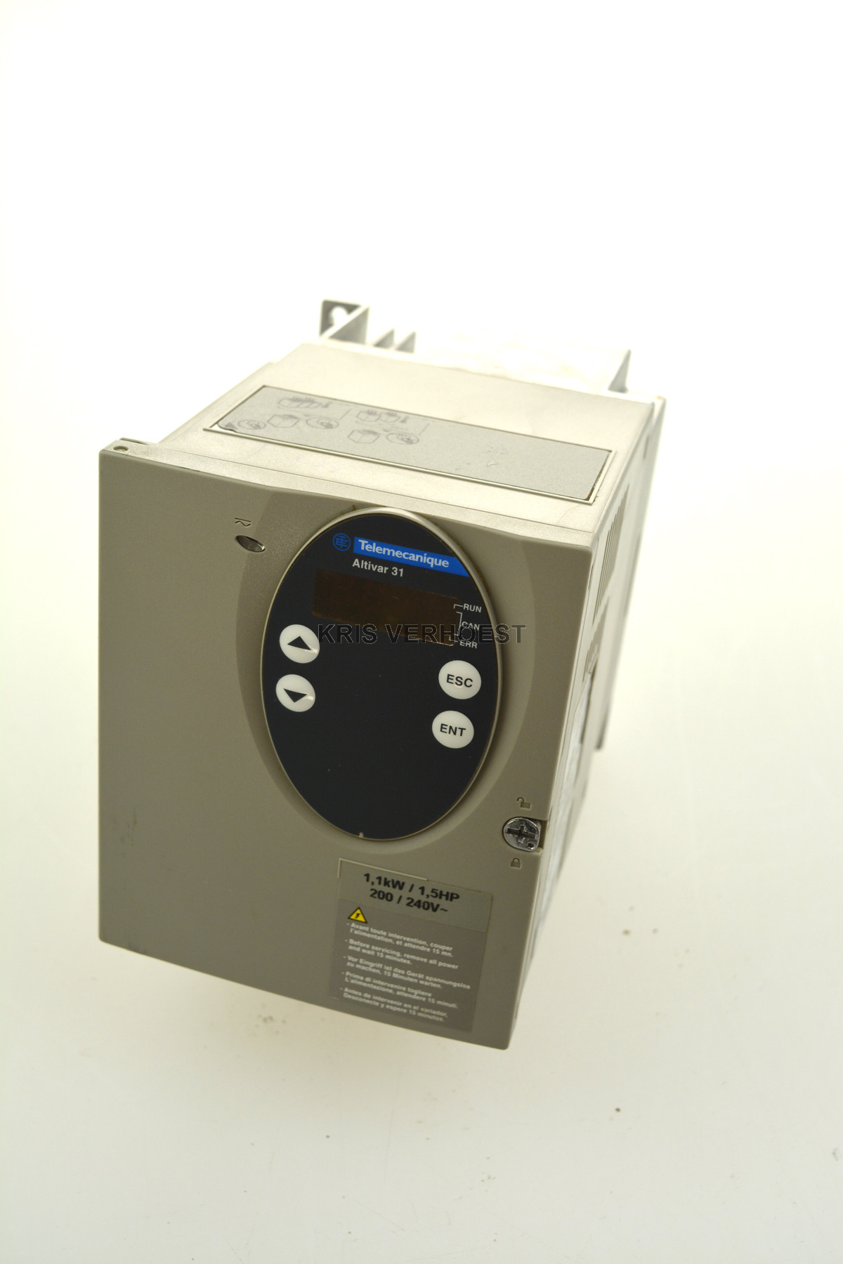 Telemecanique ATV31HU11M2 (USED)