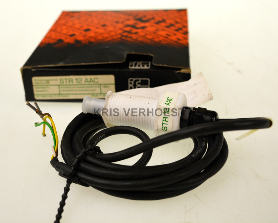 IFM electronic STR12AAC (NEW)