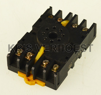 Omron 2-M4X20 (NEW)
