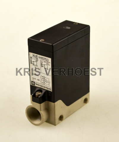 Telemecanique XUE-H10753 (USED)