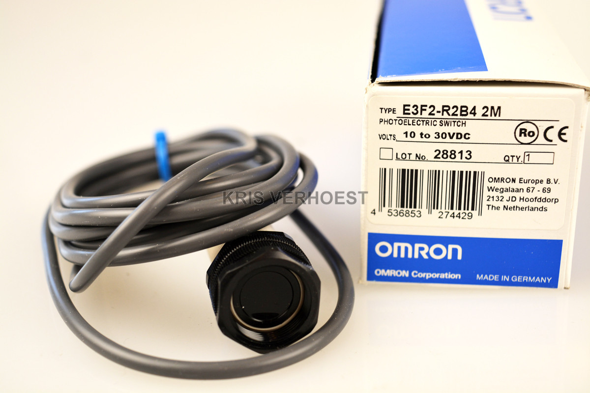 Omron E3F2-R2B4 2M (NEW)