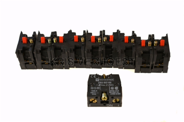 Telemecanique 061261 ( price/10pcs ) (NEW)