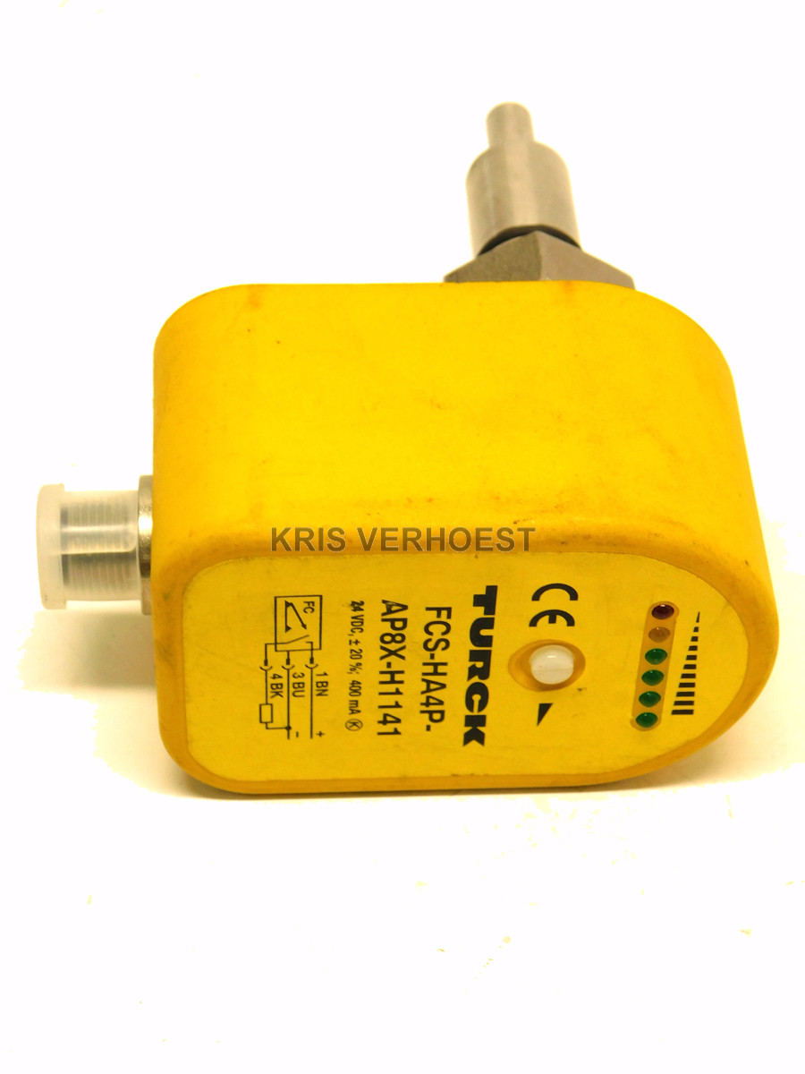 Turck 6870237 (USED)