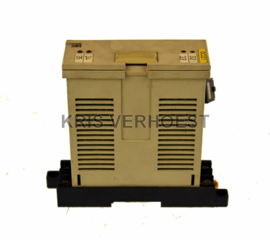 Omron 3G2A3-OC221 (NEW)