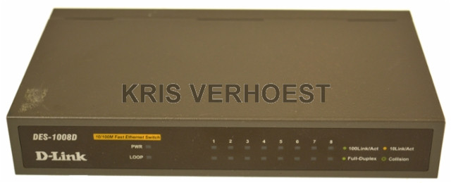 D-Link DES-1008D (NEW)