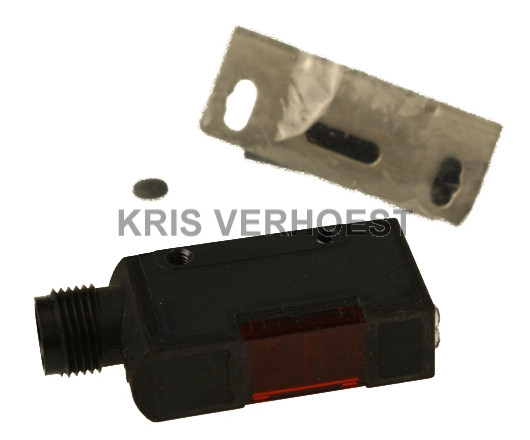 Omron E3S-AD88 (NEW)