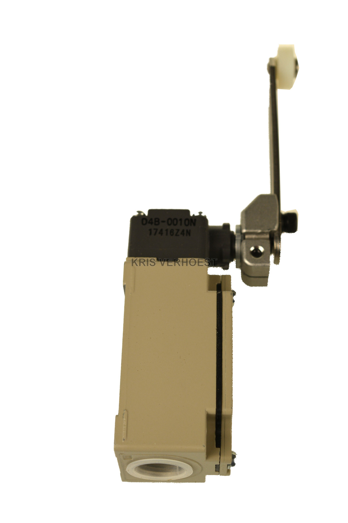Omron D4B-4116N (USED)