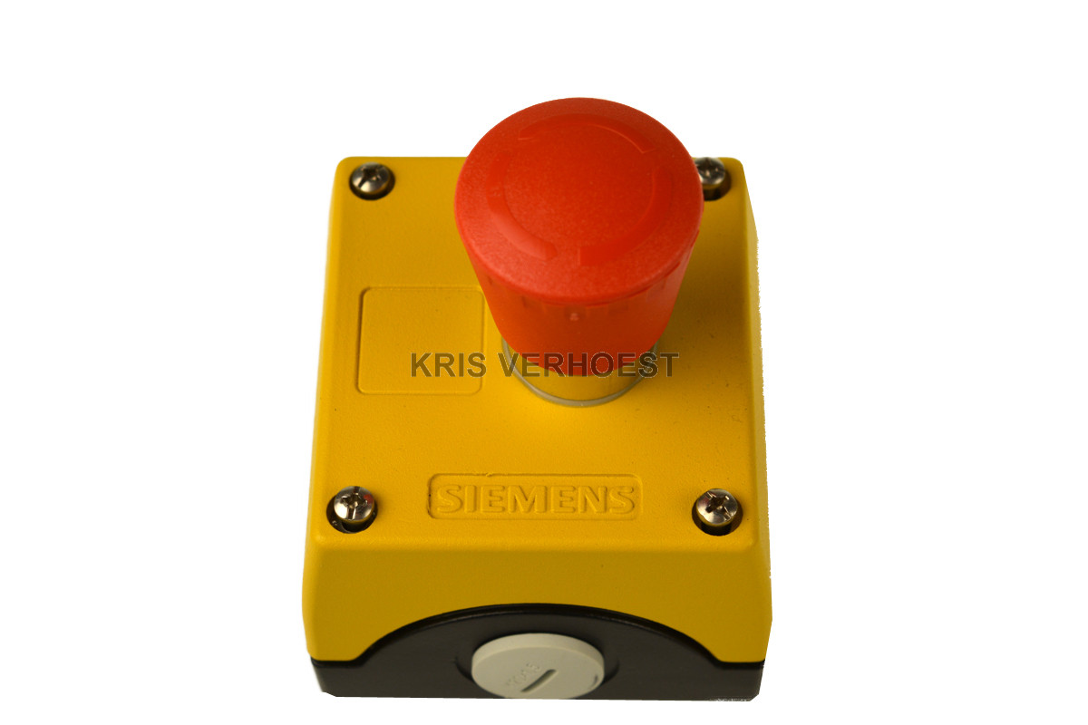 Siemens 3SB3801-2DG3 (NEW)