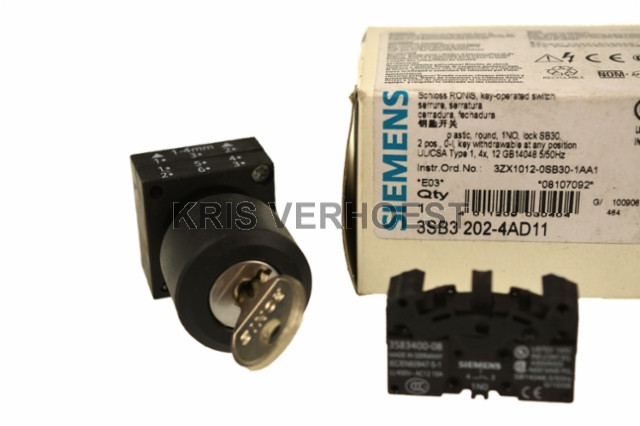 Siemens 3SB3202-4AD11 (NEW)