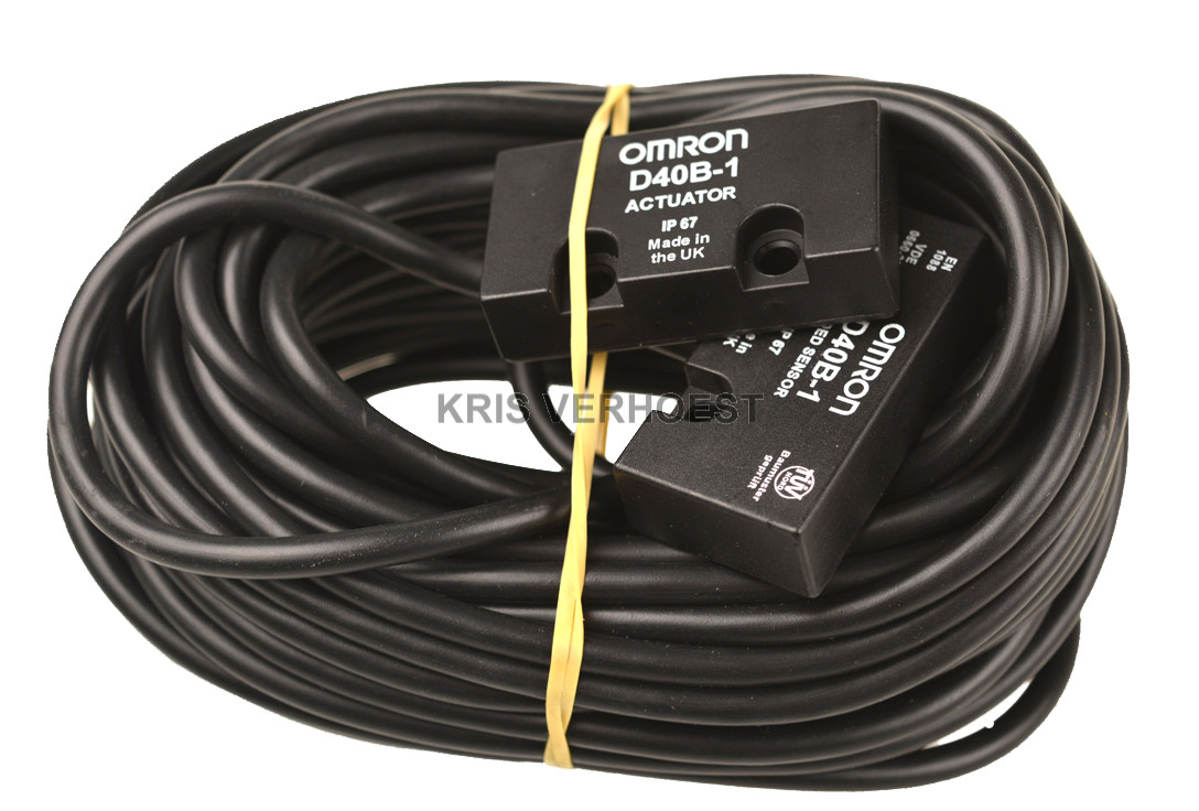 Omron D40B-1D10 (USED)
