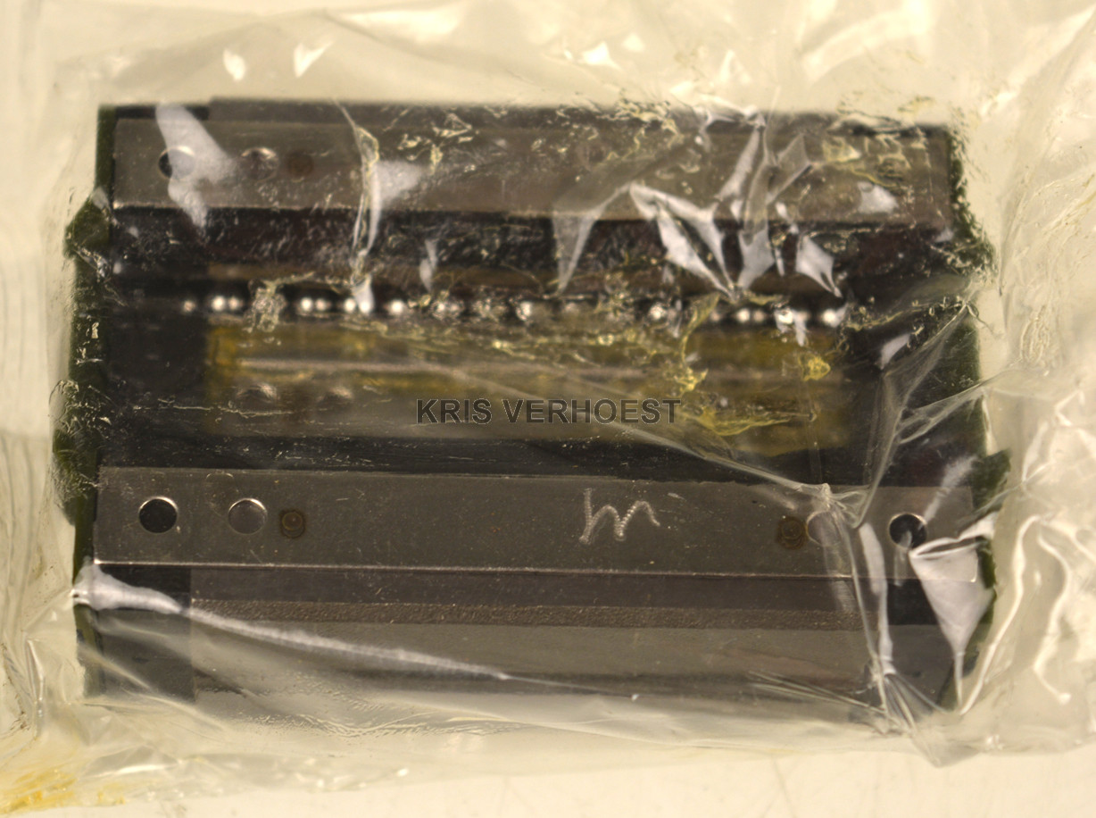 THK SR20W1SS(GK) (USED)