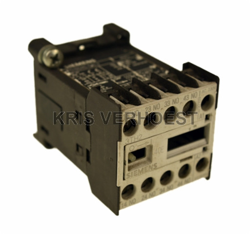 Siemens 3TH2040-0AL2 (USED)
