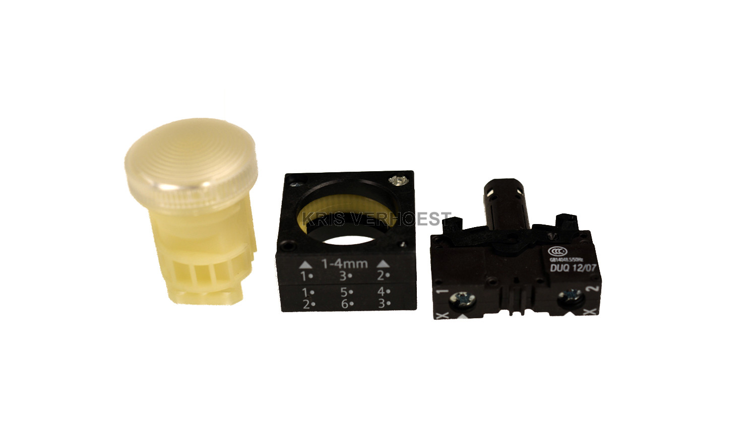 Siemens 3SB3244-6BA70 (NEW)