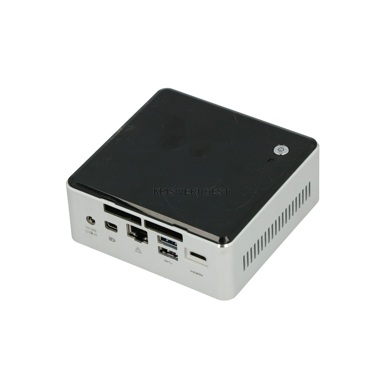 Intel NUC5i7RYH (USED)