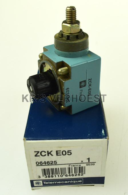 Telemecanique ZCK-E05 (NEW)