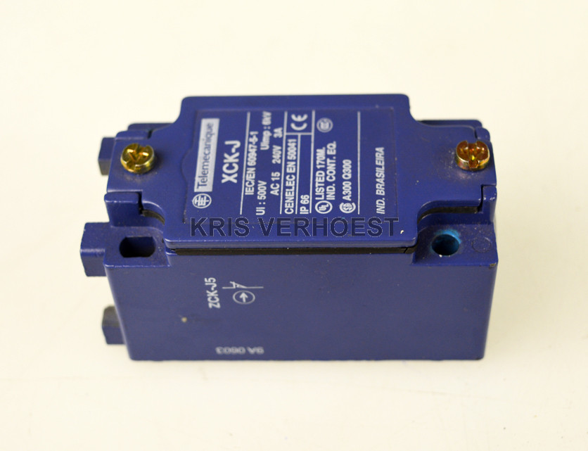 Telemecanique ZCK-J5 (USED)
