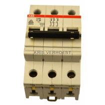 ABB S263-C32 (USED)