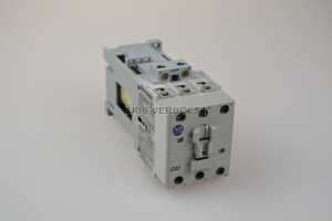 Allen-Bradley 100-C43DJ00 (USED)