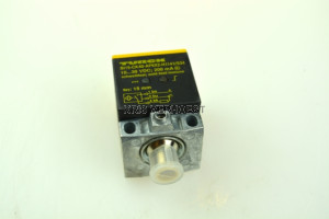 Turck Bi15-CK40-AP6X2-H1141/S34 (NEW)
