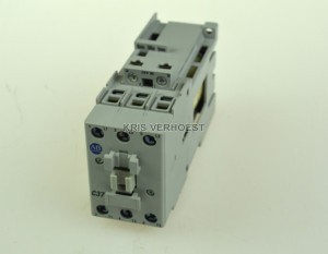 Allen-Bradley 100-C37Z*00C (USED)