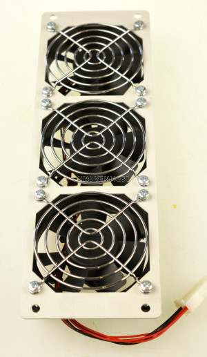 ADDA AD0824HS-A70GL ( price/3pcs) (NEW)