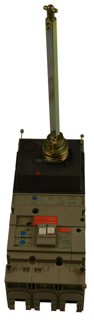 Schneider Electric NS100-TM100D (USED)