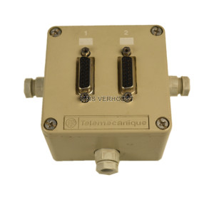 Schneider Electric TSXSCA50 (NEW)