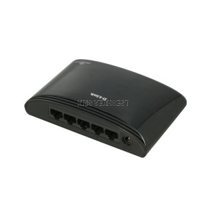 D-Link DES-1005D (NEW)